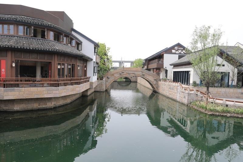 新能源赛道，无图智驾才高级